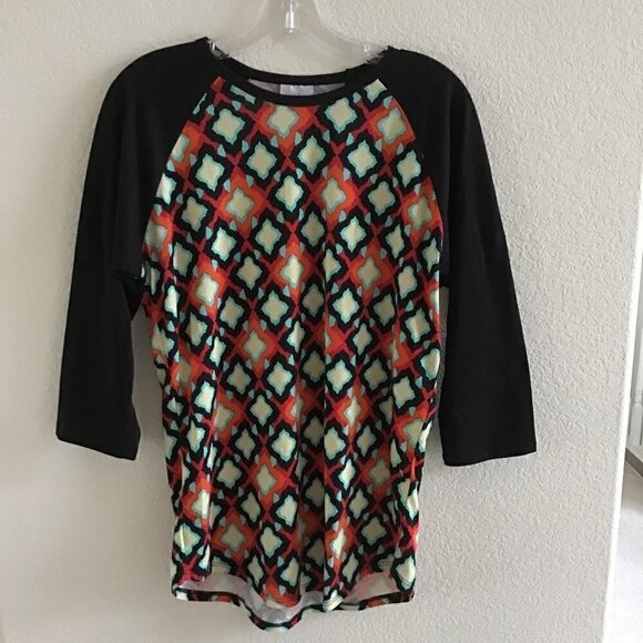 LULAROE MEDIUM 3/4 SLEEVE TOP - Picture 3 of 6